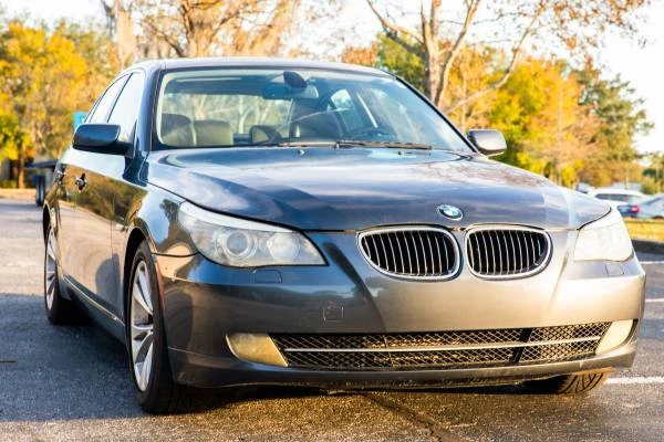 2010 BMW E60 5 Series Sedan - Image 3 of 12