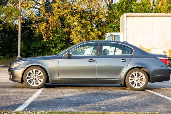 2010 BMW E60 5 Series Sedan - Image 5 of 12