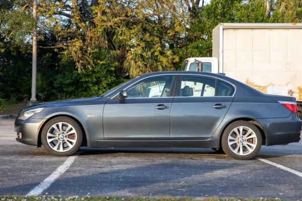 2010 BMW 5 Series - Image 5 of 14