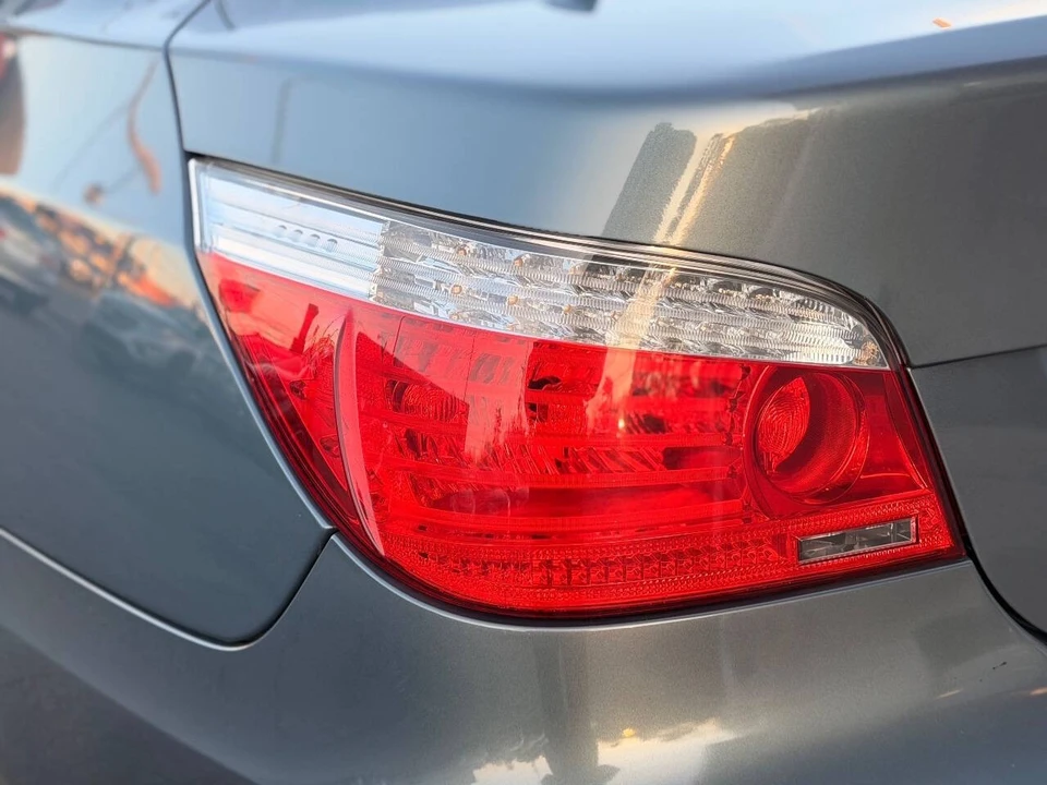 2010 BMW E60 5 Series Sedan - Image 7 of 21