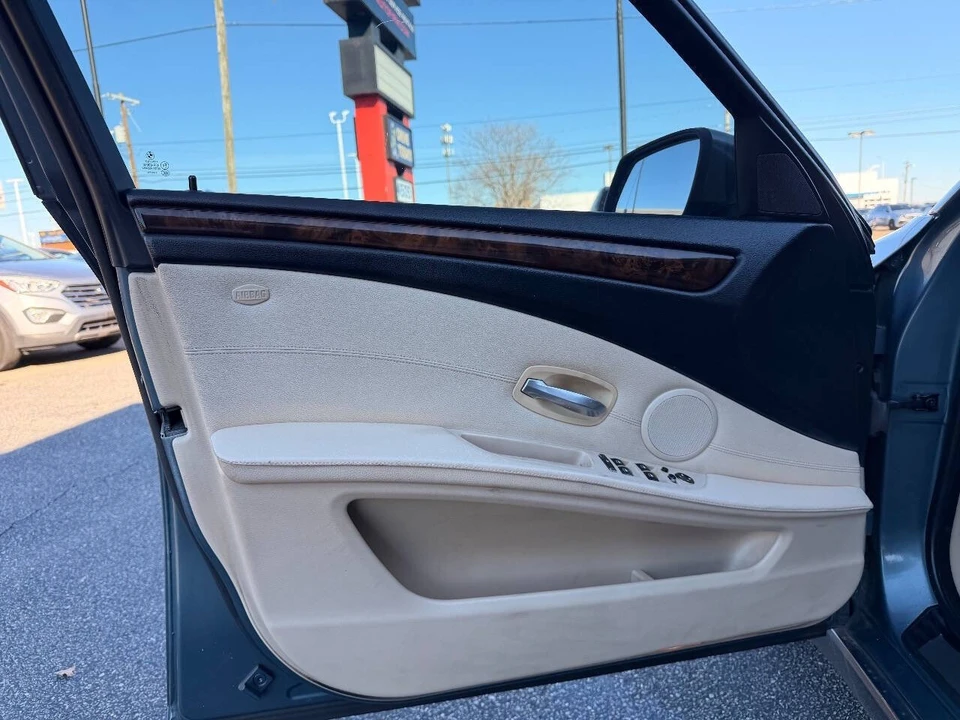 2010 BMW E60 5 Series Sedan - Image 13 of 21