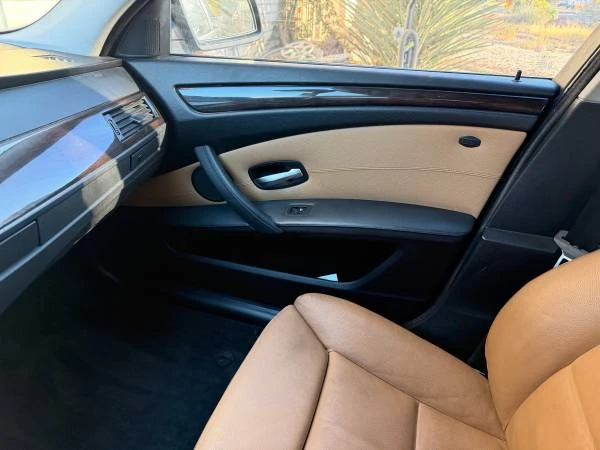 2010 BMW E60 5 Series Sedan - Image 19 of 21