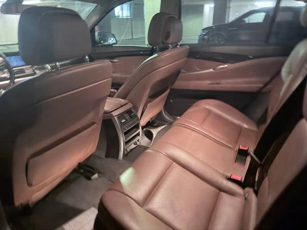 2010 BMW 5 Series - Image 12 of 13