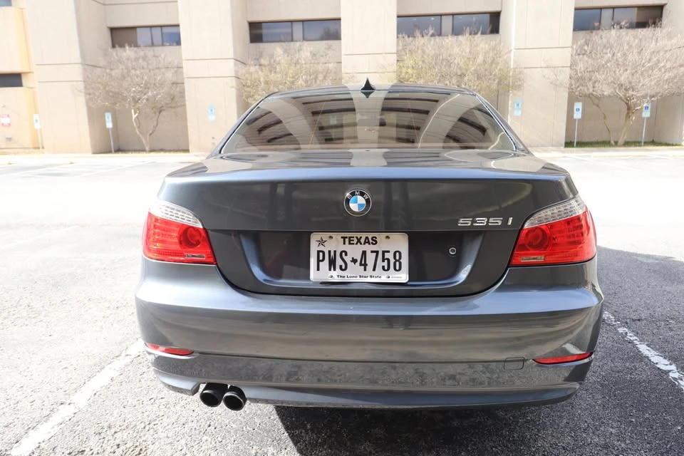 2010 BMW E60 5 Series Sedan - Image 2 of 19