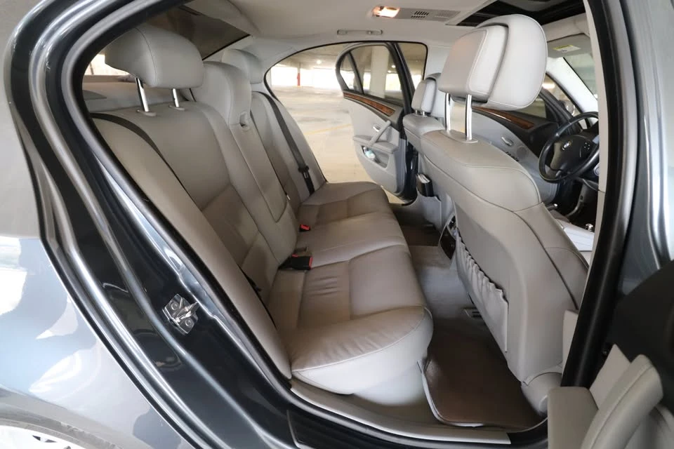 2010 BMW E60 5 Series Sedan - Image 13 of 19