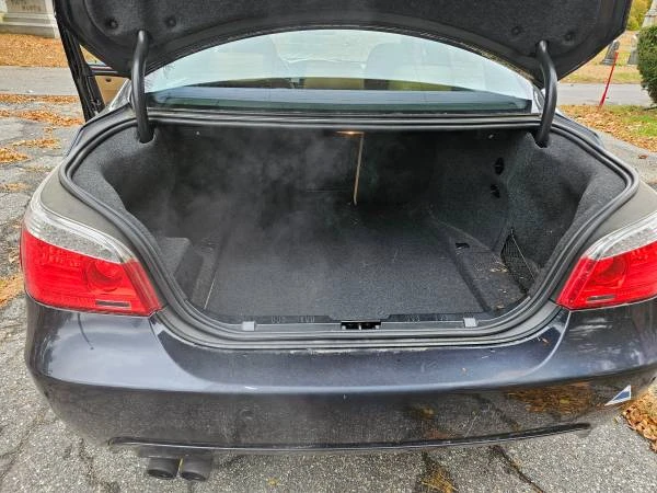2010 BMW E60 5 Series Sedan - Image 14 of 19