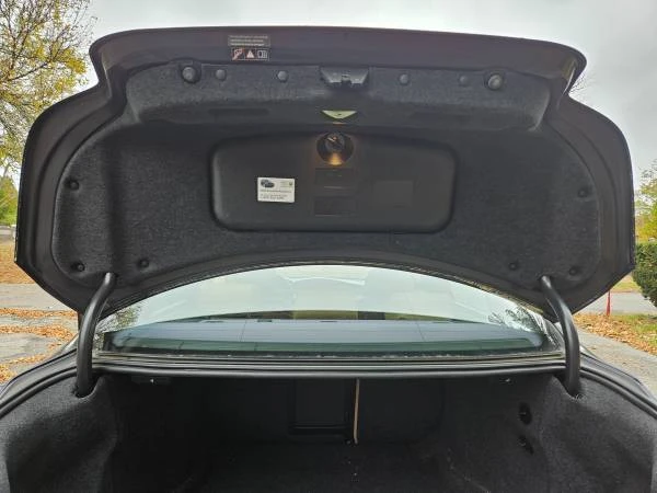 2010 BMW E60 5 Series Sedan - Image 15 of 19