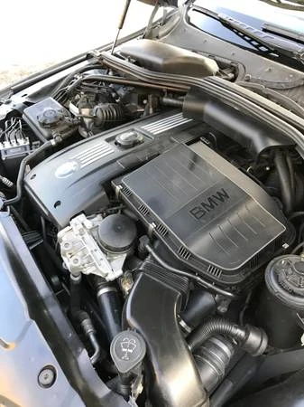 2010 BMW E60 5 Series Sedan - Image 6 of 9