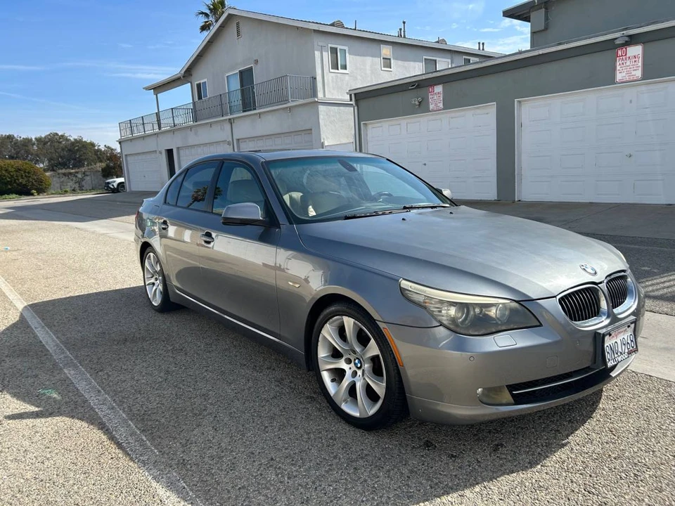 2010 BMW E60 5 Series Sedan - Image 4 of 12