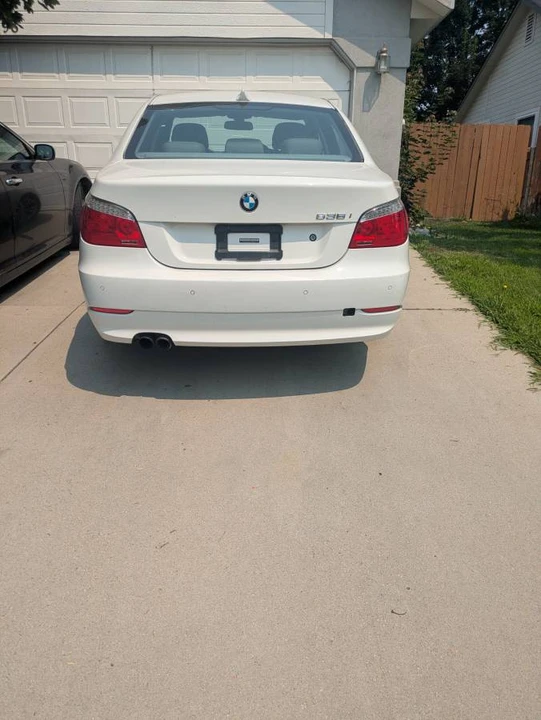 2010 BMW E60 5 Series Sedan - Image 4 of 6