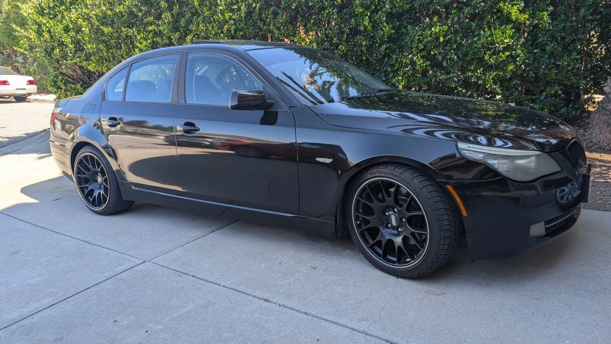 2010 BMW E60 5 Series Sedan - Image 2 of 13