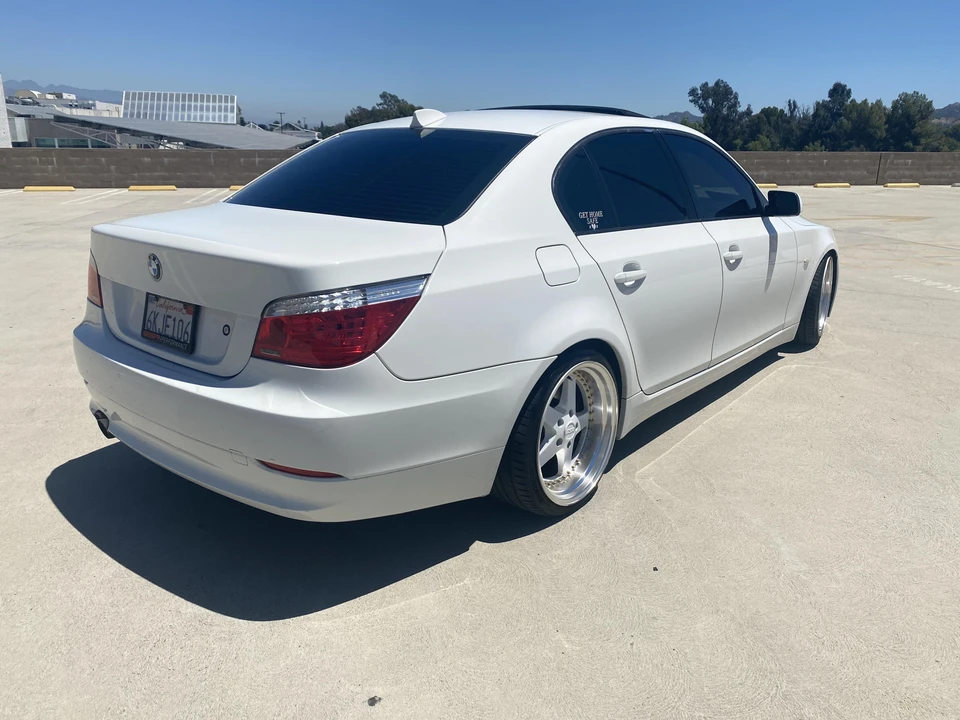 2010 BMW E60 5 Series Sedan - Image 10 of 31