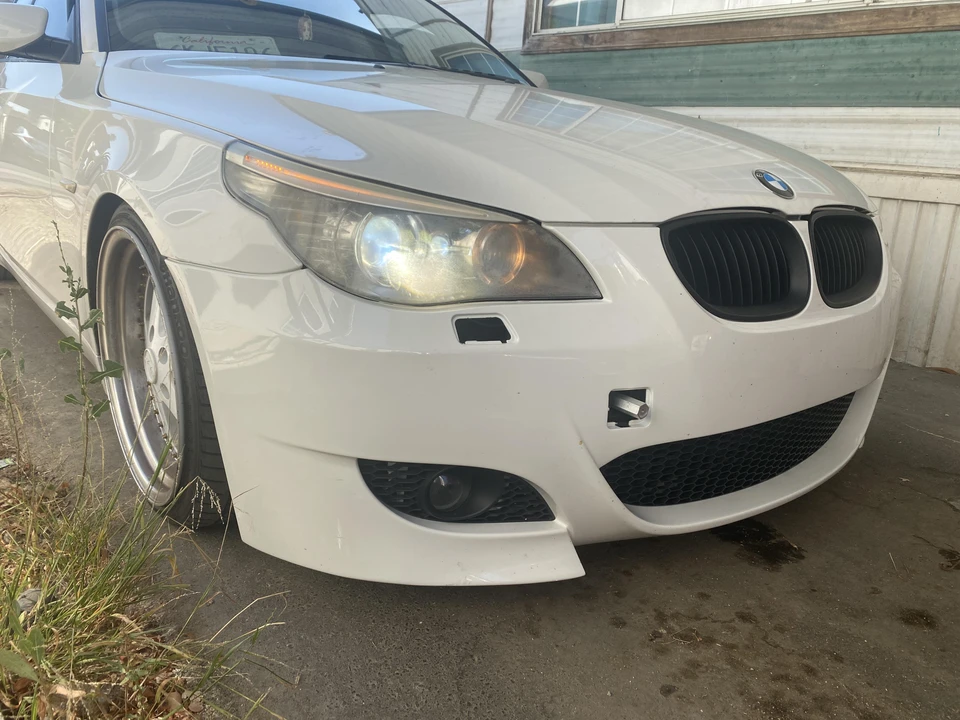 2010 BMW E60 5 Series Sedan - Image 14 of 31