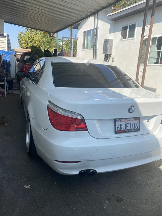 2010 BMW E60 5 Series Sedan - Image 26 of 31