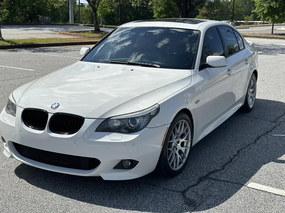 2010 BMW E60 5 Series Sedan - Image 7 of 31