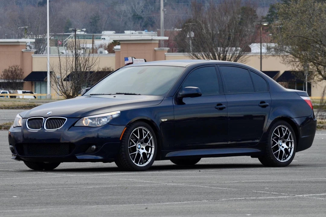 2010 BMW E60 5 Series Sedan - Image 6 of 7