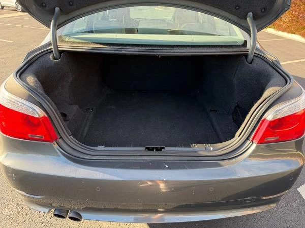 2010 BMW E60 5 Series Sedan - Image 17 of 19