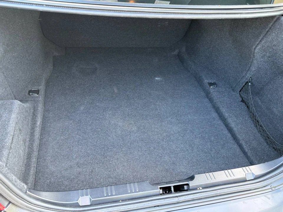 2010 BMW E60 5 Series Sedan - Image 10 of 14