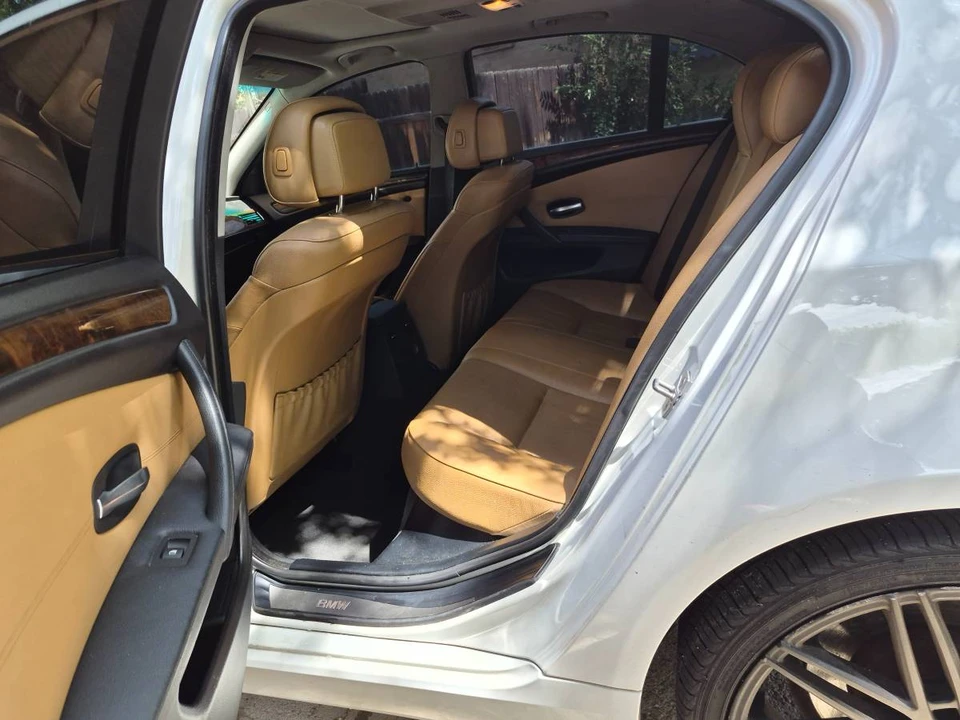 2010 BMW E60 5 Series Sedan - Image 7 of 8