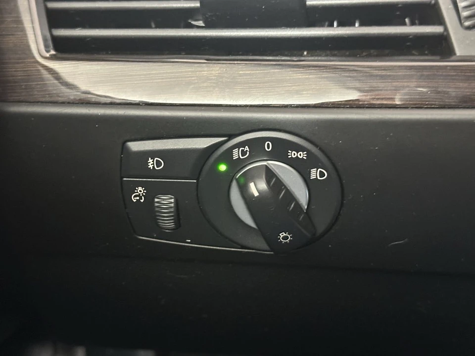 2010 BMW E60 5 Series Sedan - Image 20 of 21