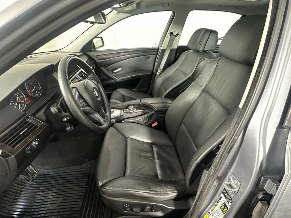 2010 BMW E60 5 Series Sedan - Image 10 of 21