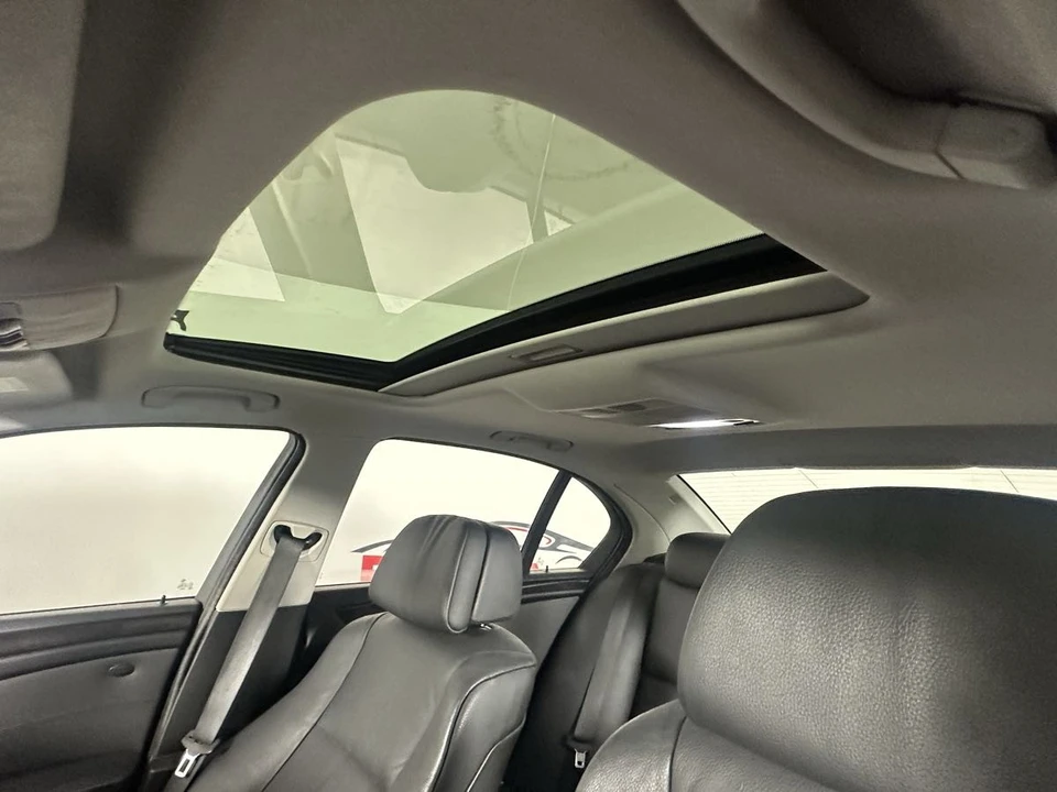 2010 BMW E60 5 Series Sedan - Image 11 of 21