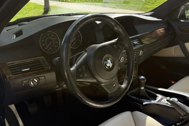 2010 BMW E60 5 Series Sedan - Image 5 of 7