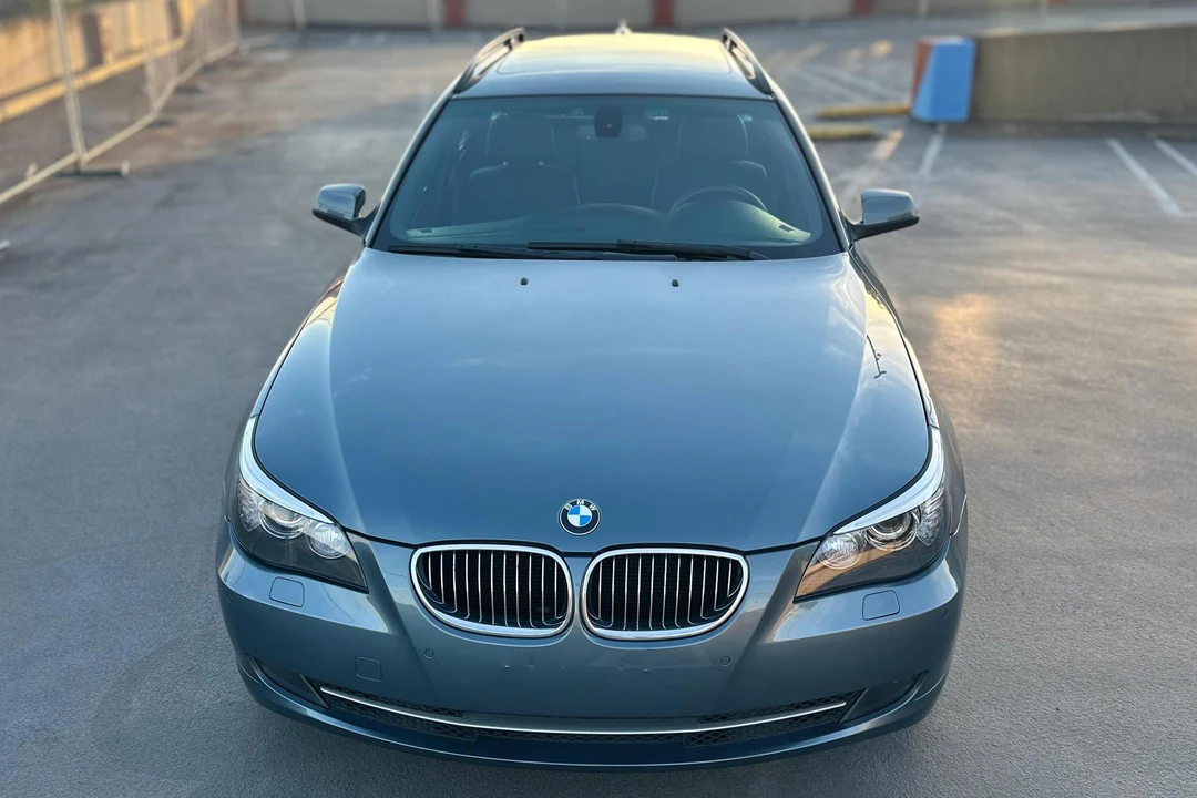 2010 BMW E61 5 Series Touring - Image 2 of 31