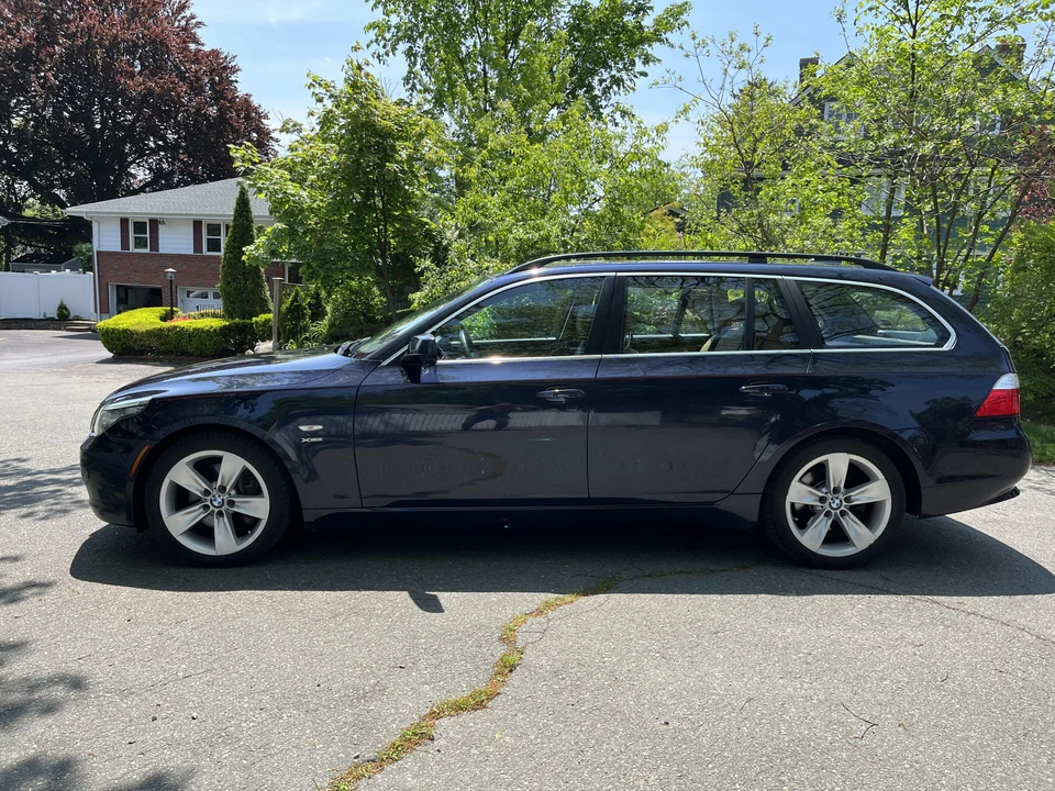 2010 BMW E61 5 Series Touring - Image 12 of 31
