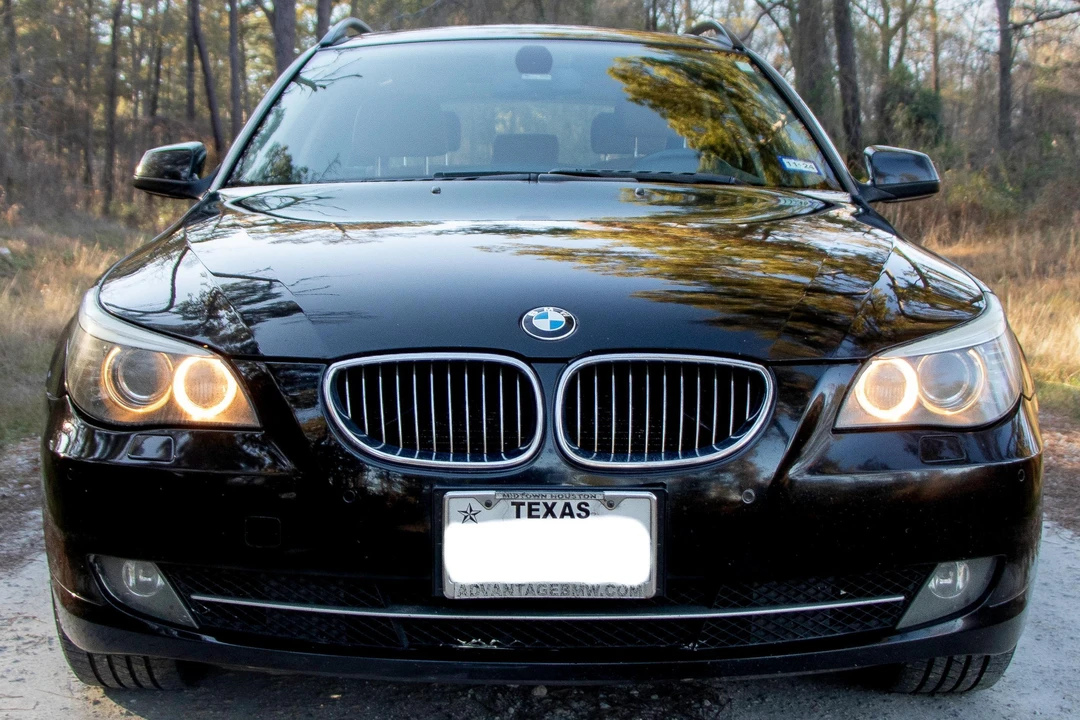 2010 BMW E61 5 Series Touring - Image 2 of 31