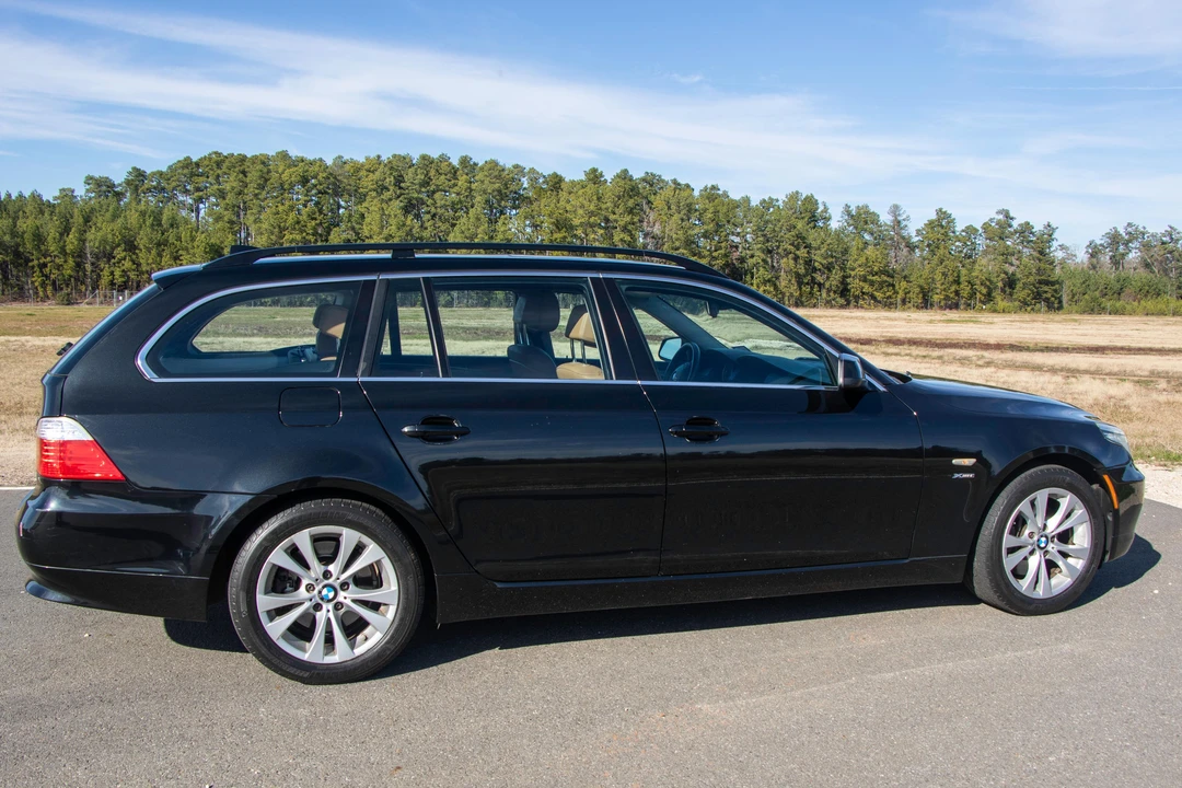 2010 BMW E61 5 Series Touring - Image 14 of 31