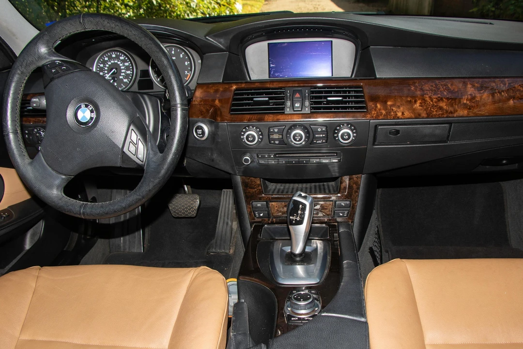 2010 BMW E61 5 Series Touring - Image 29 of 31
