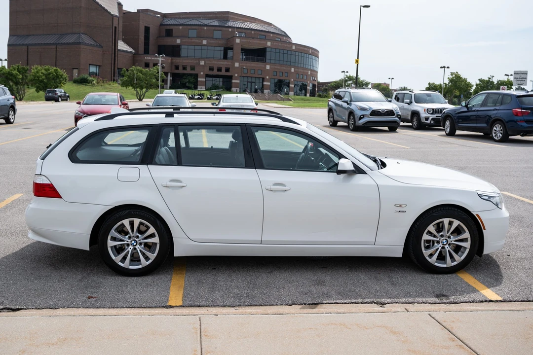 2010 BMW E61 5 Series Touring - Image 9 of 31
