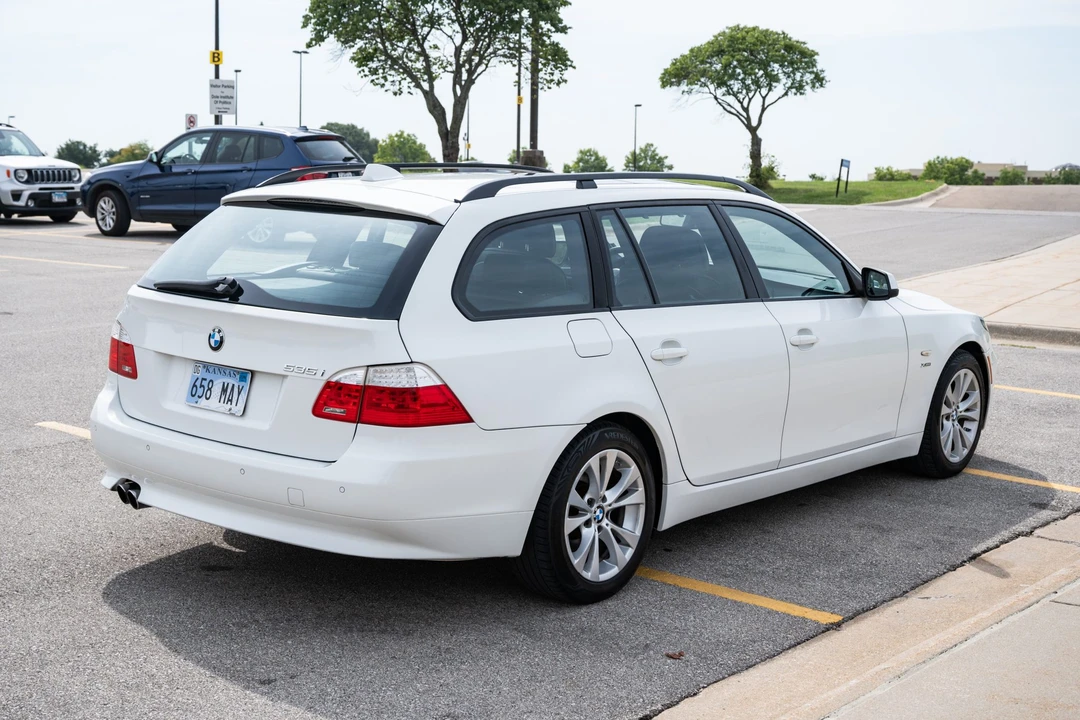 2010 BMW E61 5 Series Touring - Image 8 of 31