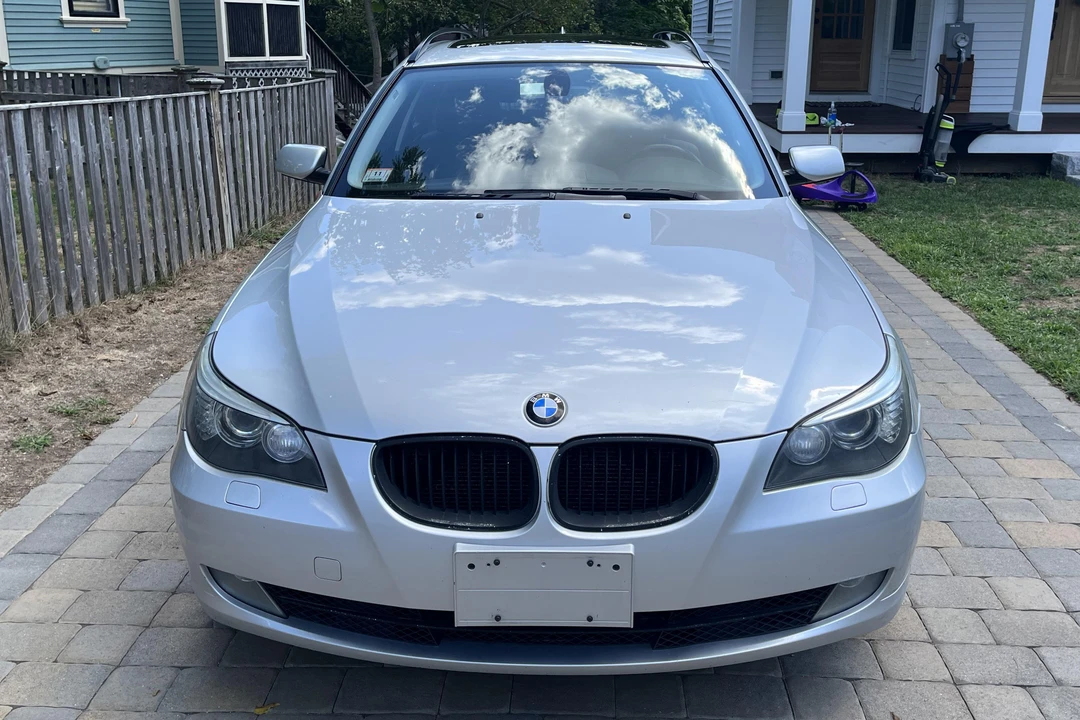 2010 BMW E61 5 Series Touring - Image 2 of 31