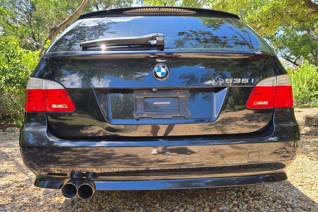 2010 BMW E61 5 Series Touring - Image 14 of 31