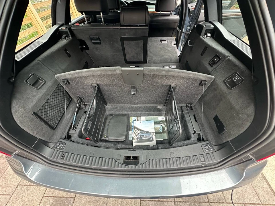 2010 BMW - Image 24 of 24