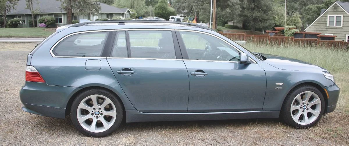 2010 BMW - Image 8 of 24