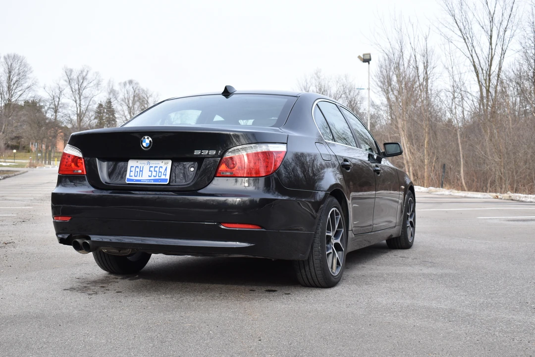 2010 BMW E60 5 Series Sedan - Image 14 of 31