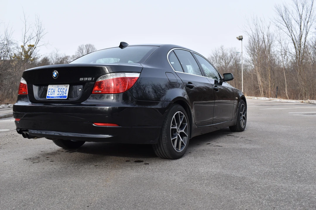 2010 BMW E60 5 Series Sedan - Image 15 of 31