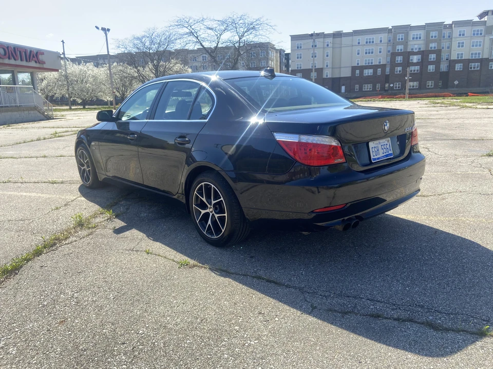 2010 BMW E60 5 Series Sedan - Image 12 of 31