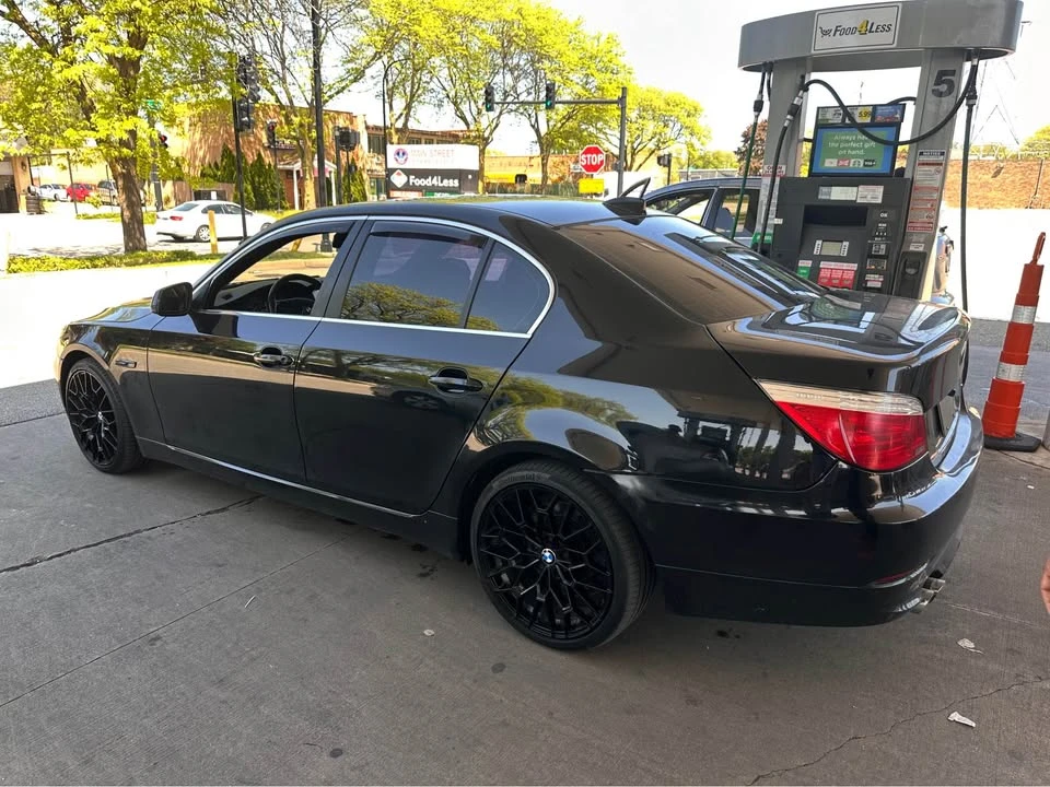 2010 BMW E60 5 Series Sedan - Image 7 of 17