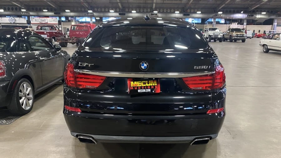 2010 BMW 5 Series - Image 3 of 4