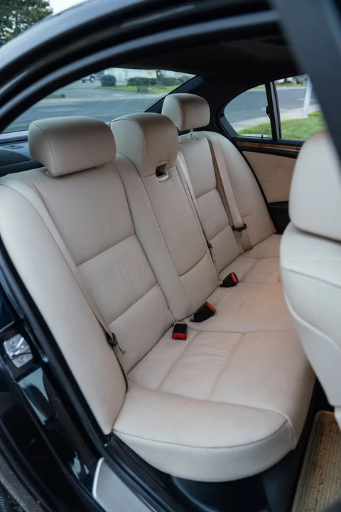 2010 BMW 5 Series - Image 14 of 19