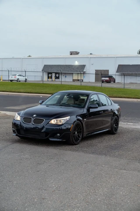 2010 BMW 5 Series - Image 18 of 19