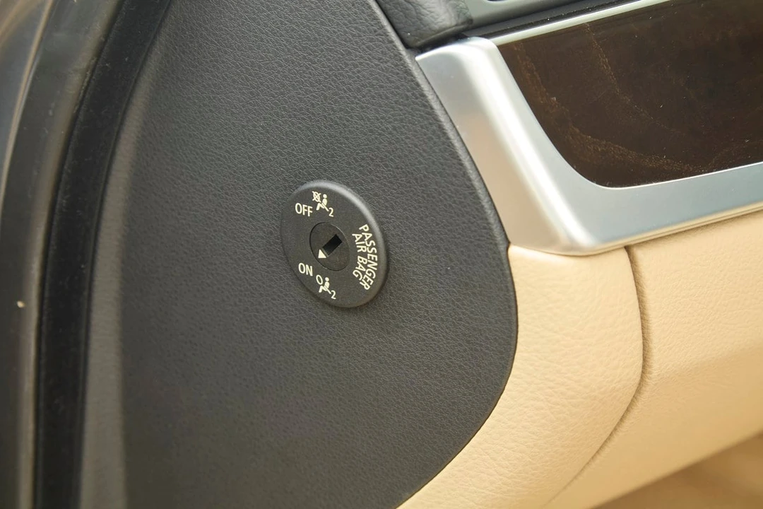2010 BMW F10 550i & M550d Sedan - Image 28 of 30