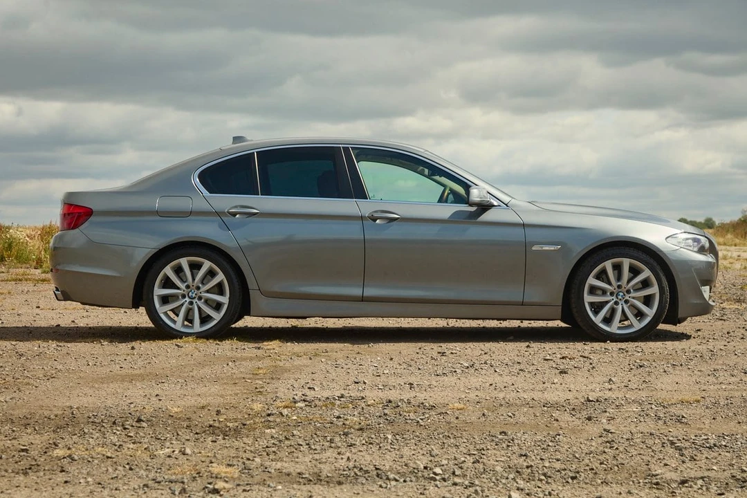 2010 BMW F10 550i & M550d Sedan - Image 7 of 30