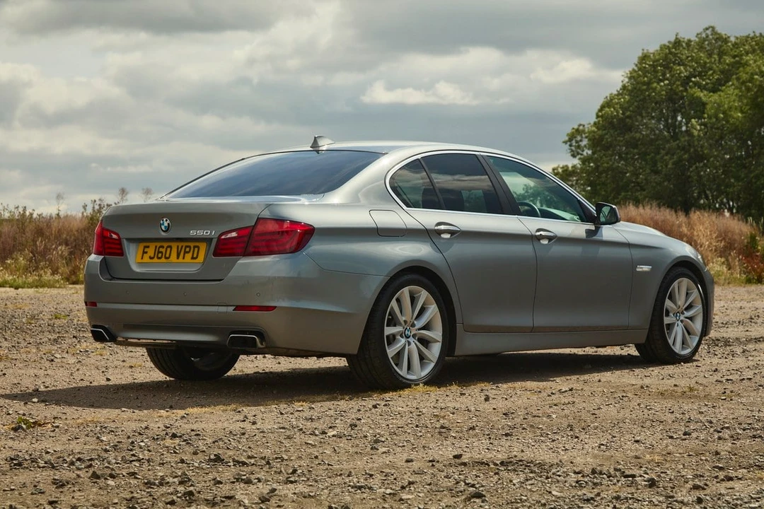 2010 BMW F10 550i & M550d Sedan - Image 5 of 30