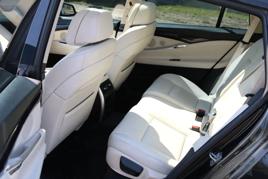 2010 BMW 5 Series - Image 11 of 29