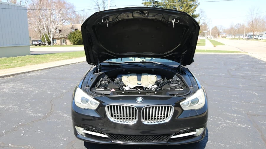 2010 BMW 5 Series - Image 23 of 29